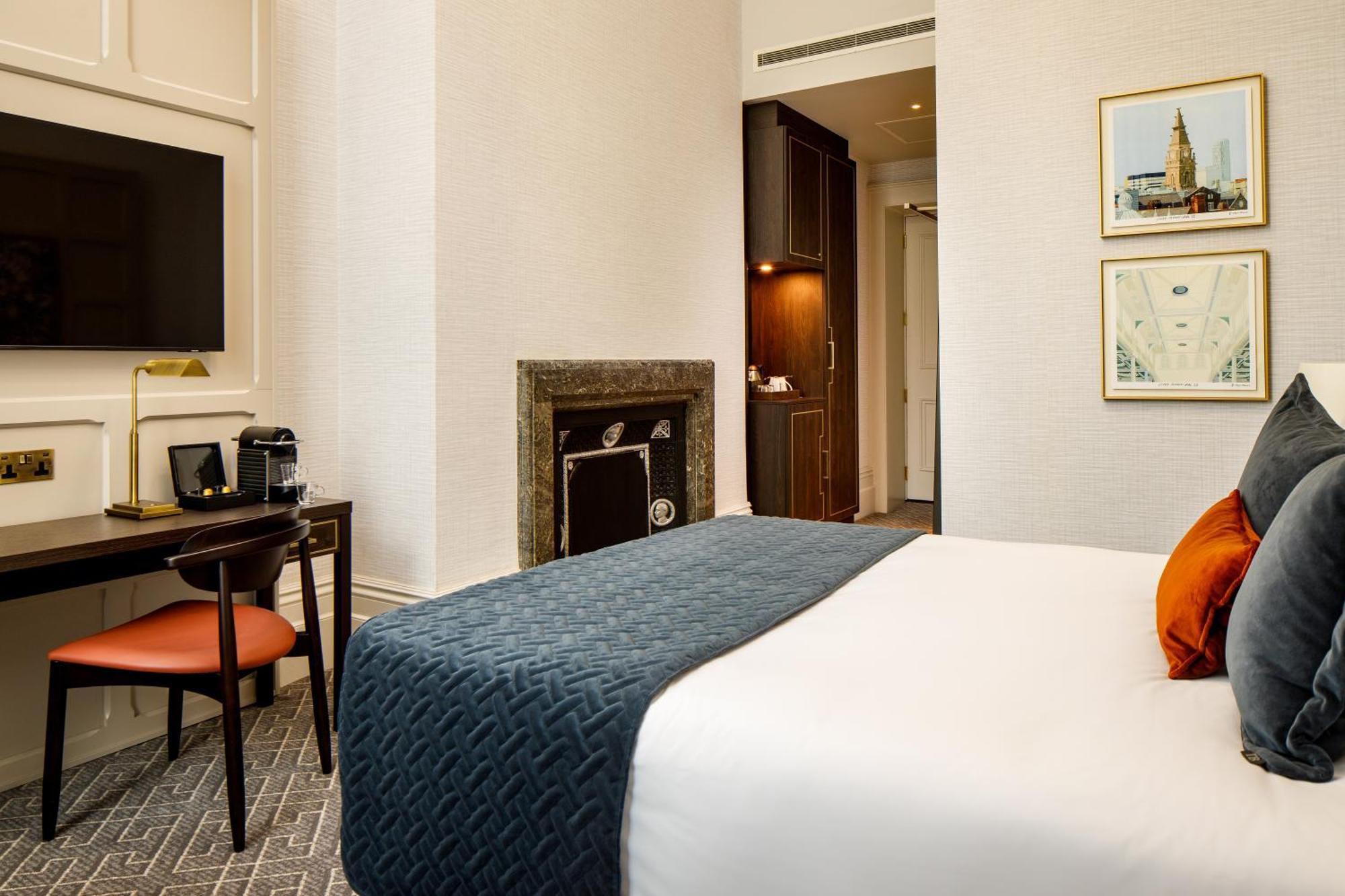 The Municipal Hotel Liverpool - Mgallery Εξωτερικό φωτογραφία A room at the hotel